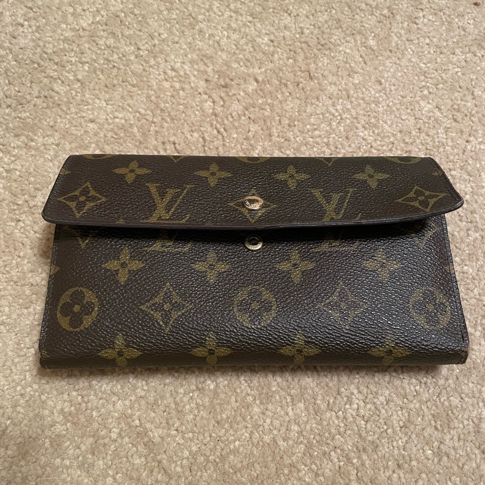 Authentic Louis Vuitton long wallet